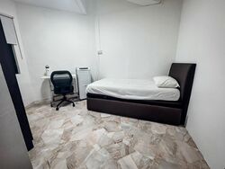 Queensway Tower / Queensway Shopping Centre (D3), Apartment #510827761